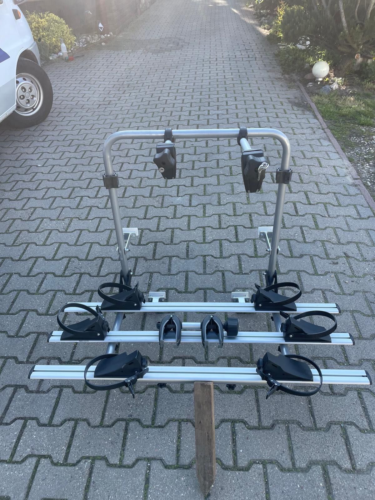 Bagażnik rowerowy na rowery do kampera, przyczepy, uchwyt