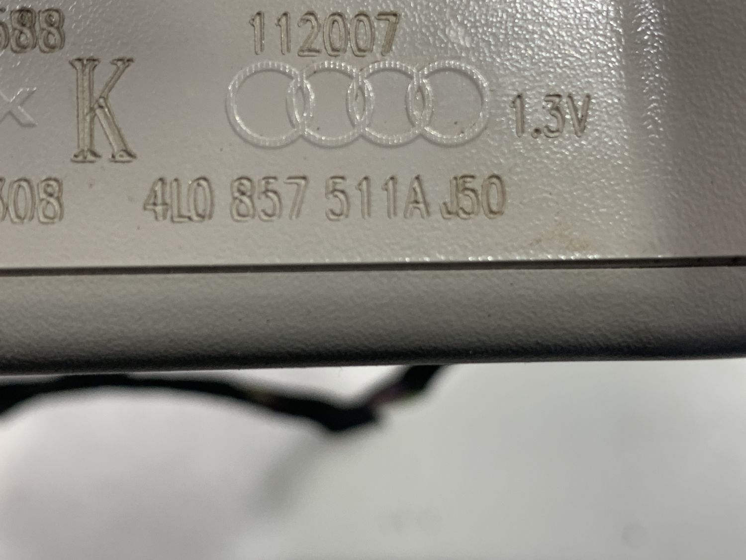 Зеркало заднего вида салонное 4L0857511AJ50 для Audi Q7 4L 2005-2015