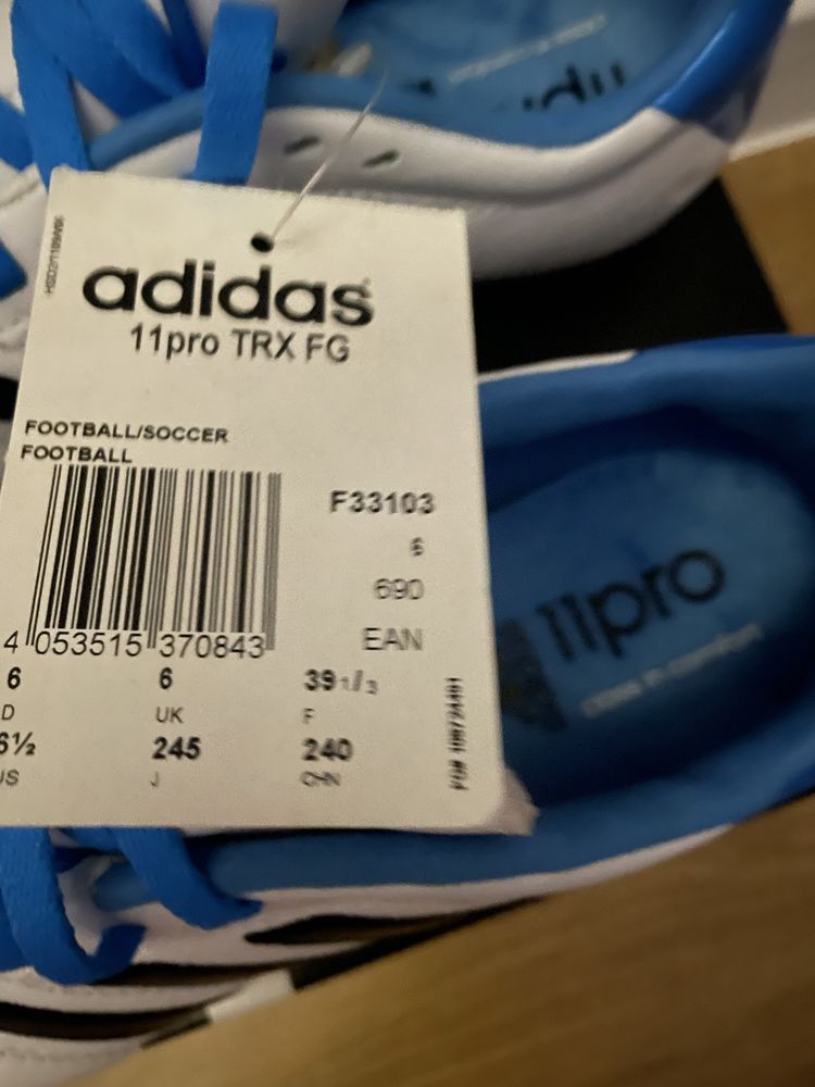 Buty piłkarskie korki Adidas 11pro