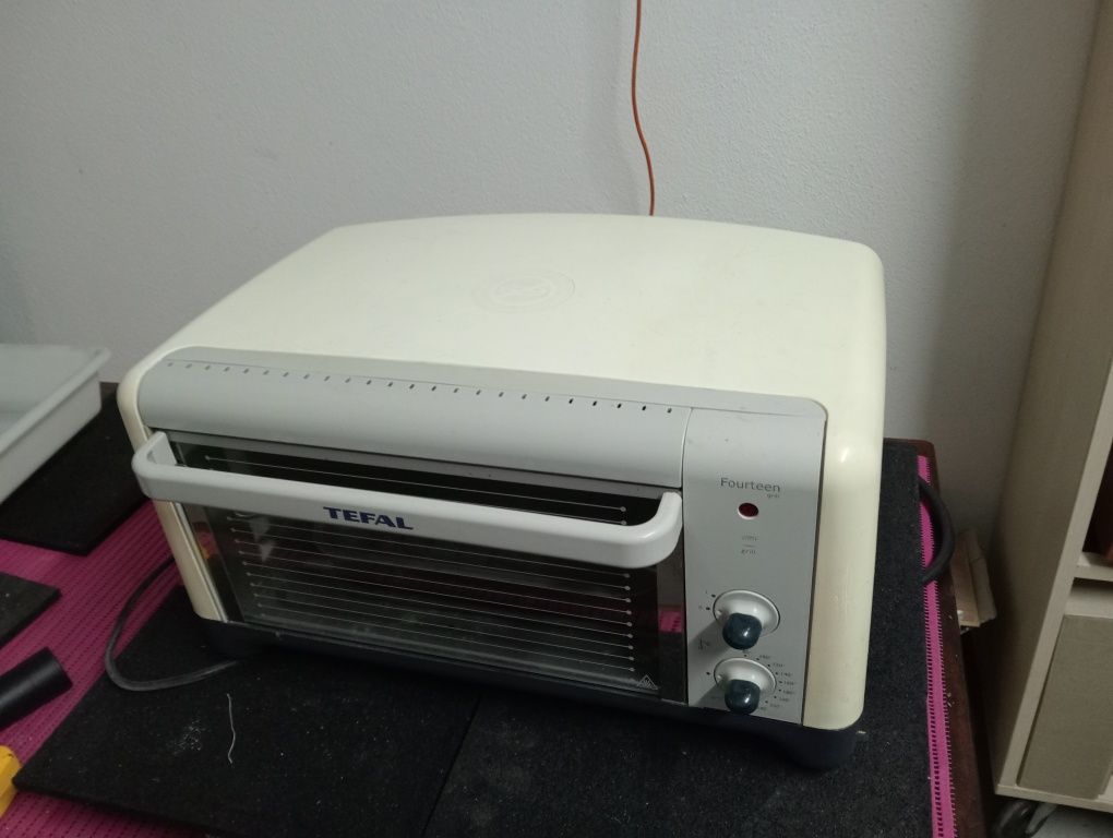 Forno de bancada Tefal