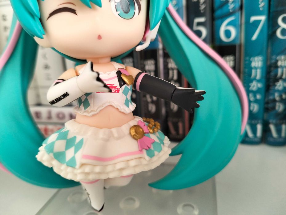 nendoroid 1100 hatsune miku racing 2019 version vocaloid figurka