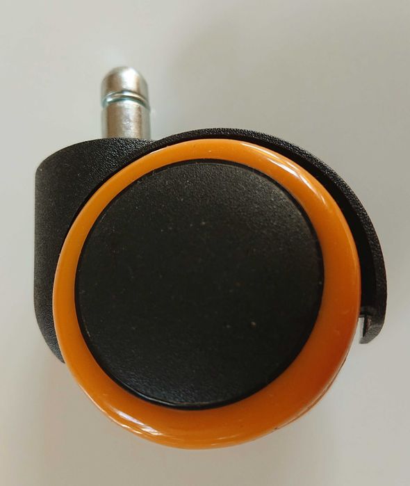 Kółka do fotela obrotowego