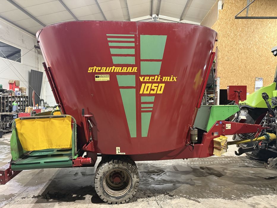 Woz paszowy Strautmann 1050 lub 1250 BVL