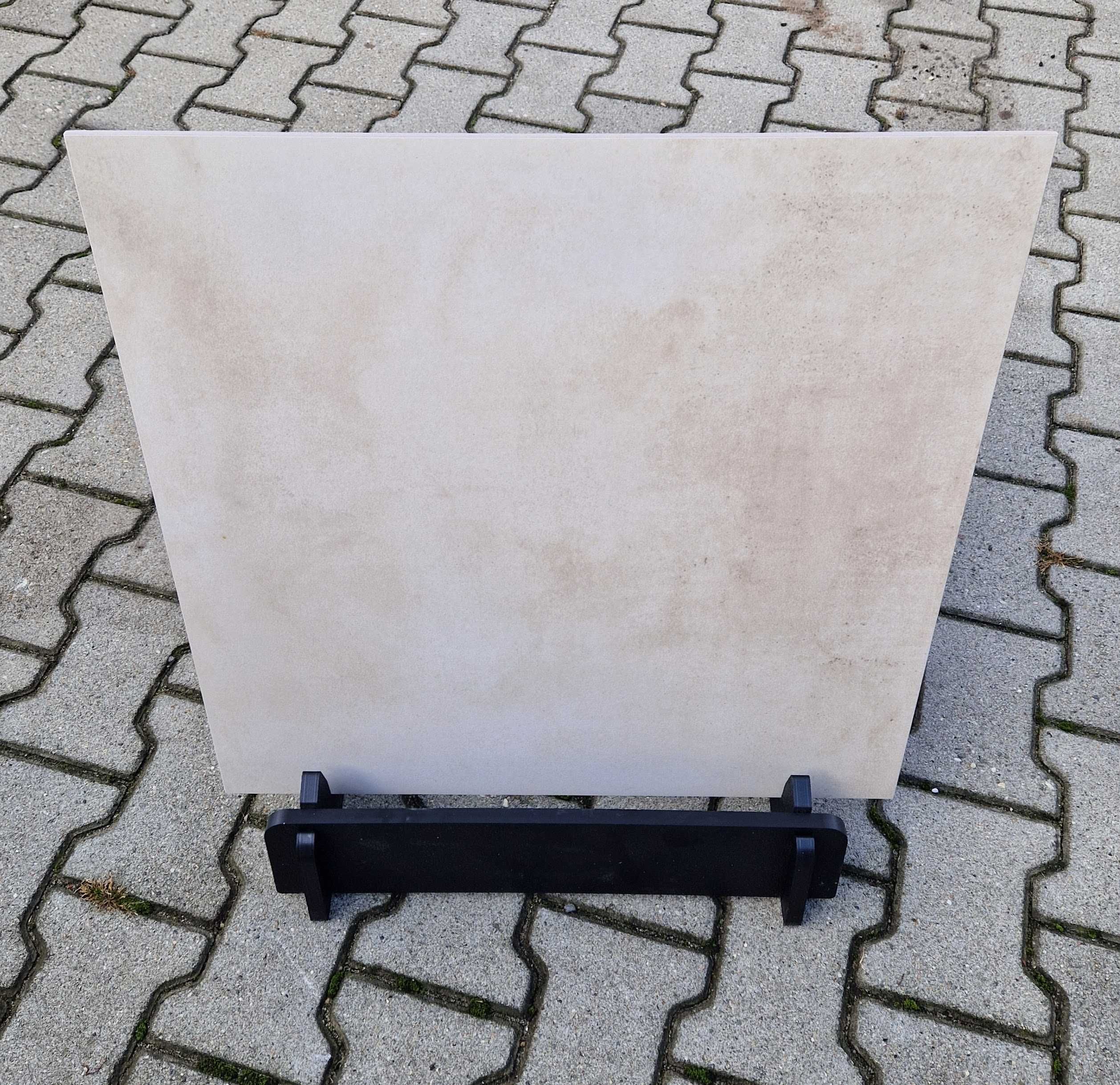 Nowoczesne płytki gresowe podłogowe matowe 597×597 Medam Beige PJ