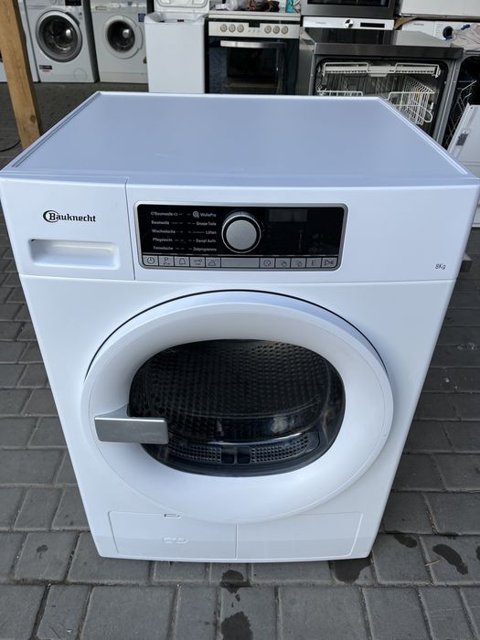 Сушильна машина Bauknecht на 8 кг. Компресорна.