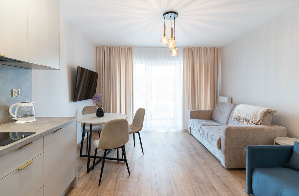 Weekend w Apartamencie z basenem! Apartament Mare Zaprasza!