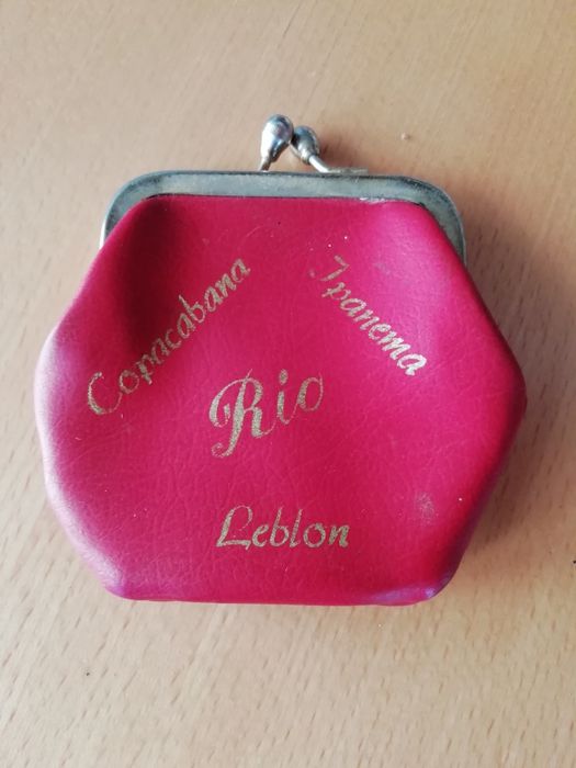 Porta moedas de senhora antigos.