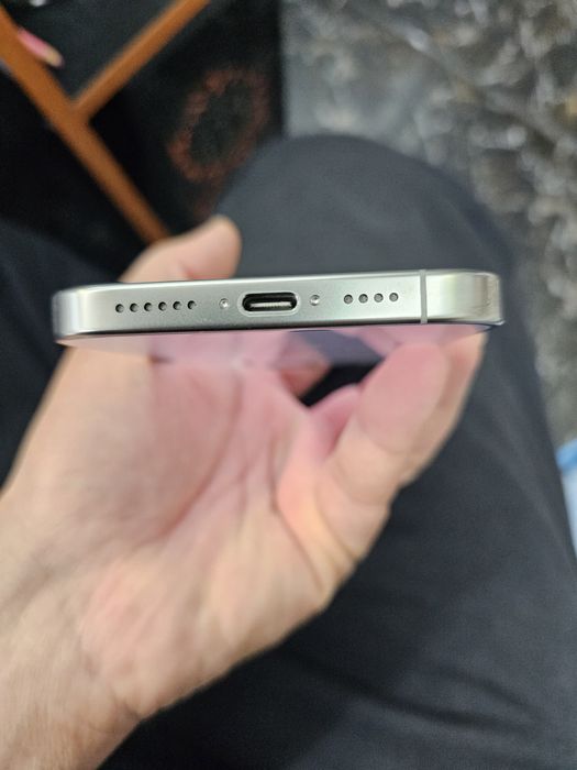 Iphone 16 pro max..256gb