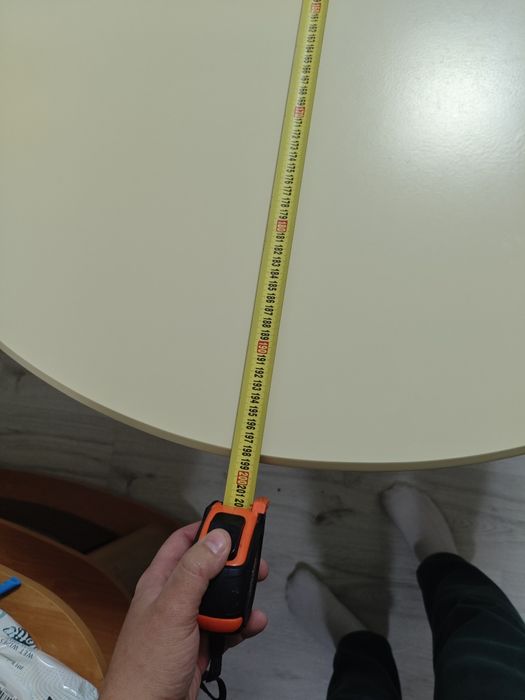 Стіл дерев'яний (2000/100/40/40).