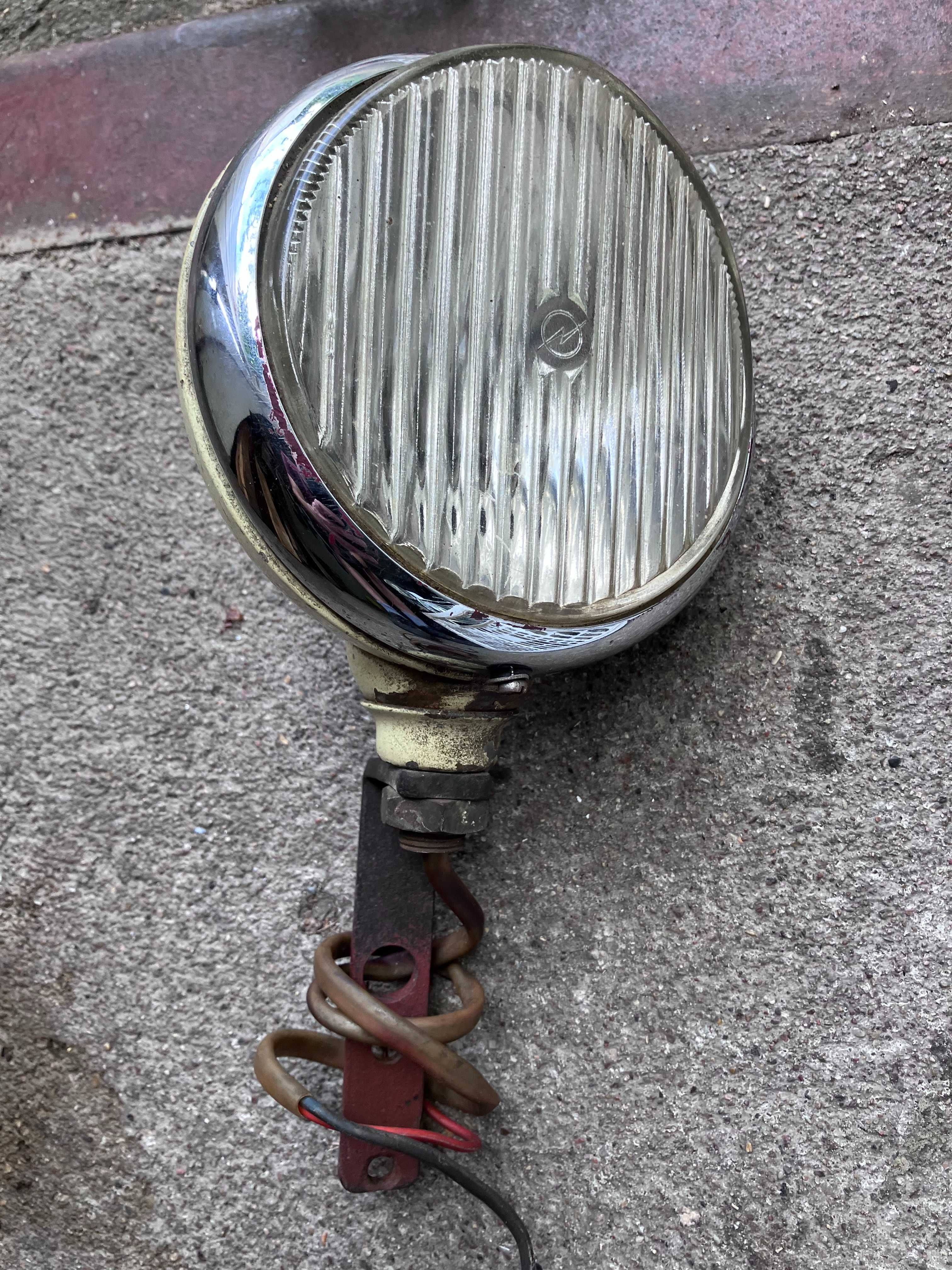 2szt. Lampy szperacz Ursus C325 C328