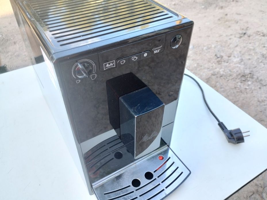 Продам Кавомашину melitta caffeo solo. Кофеапарат