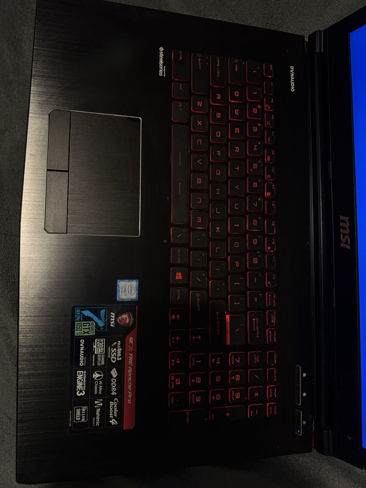 MSI GE72 Apache Pro i7 7700hq GTX 1050ti