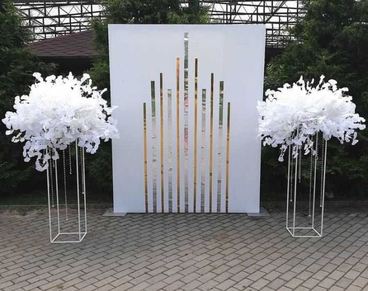 Весільне оформлення фотозона арка президіум стіл наречених
