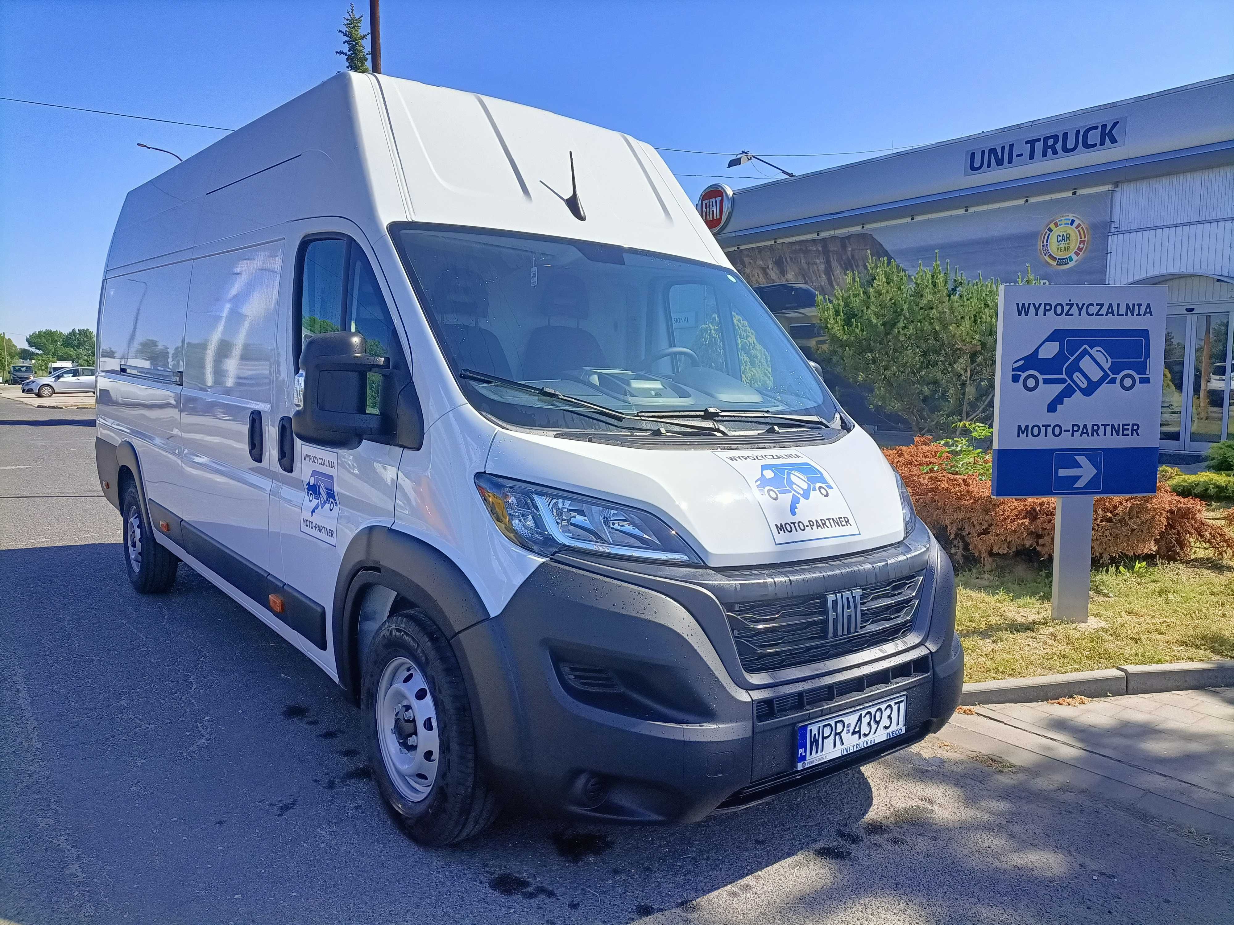 Wypożyczalnia LEGNICA Wynajem busów furgon / blaszak