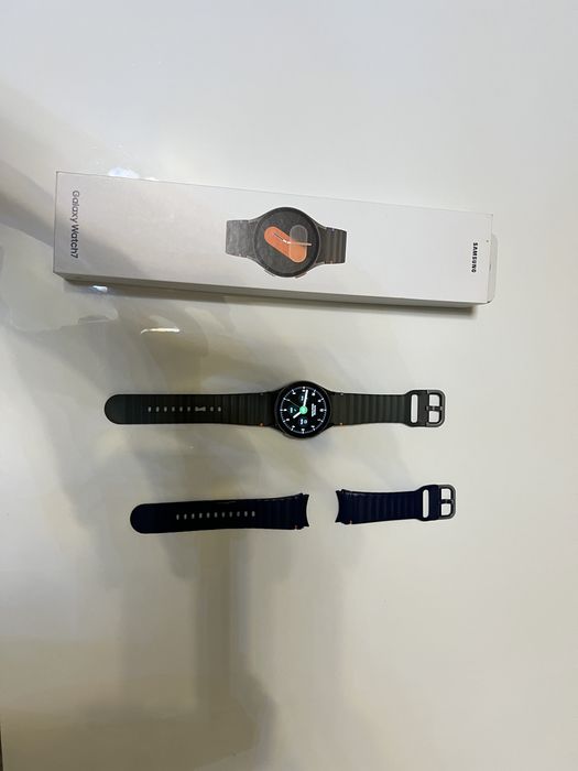 Samsung Galaxy Watch 7 40 mm + kabel– stan idealny, gwarancja do 2027!