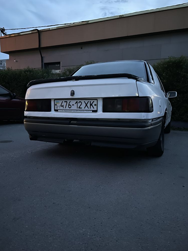 Ford sierra 2.0 dohc