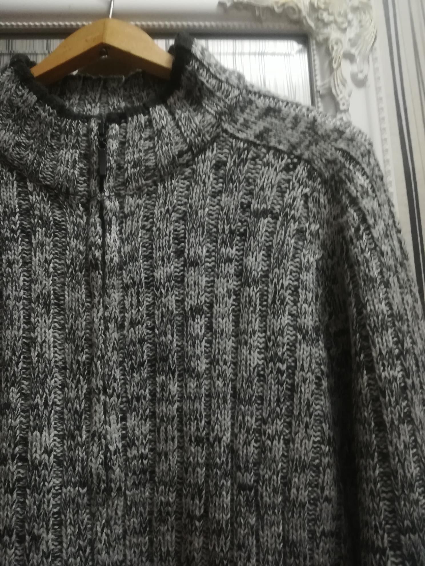 Sweter męski/młodziezowy Bruno Galli Products - Martildo Fashion