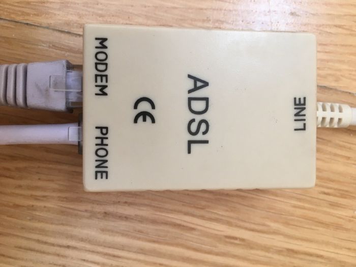 Filtro / adaptador ADSL