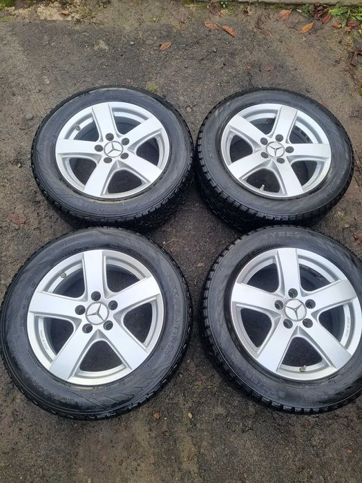 Колеса зимові Мерседес 205/60 R16 NOKIAN