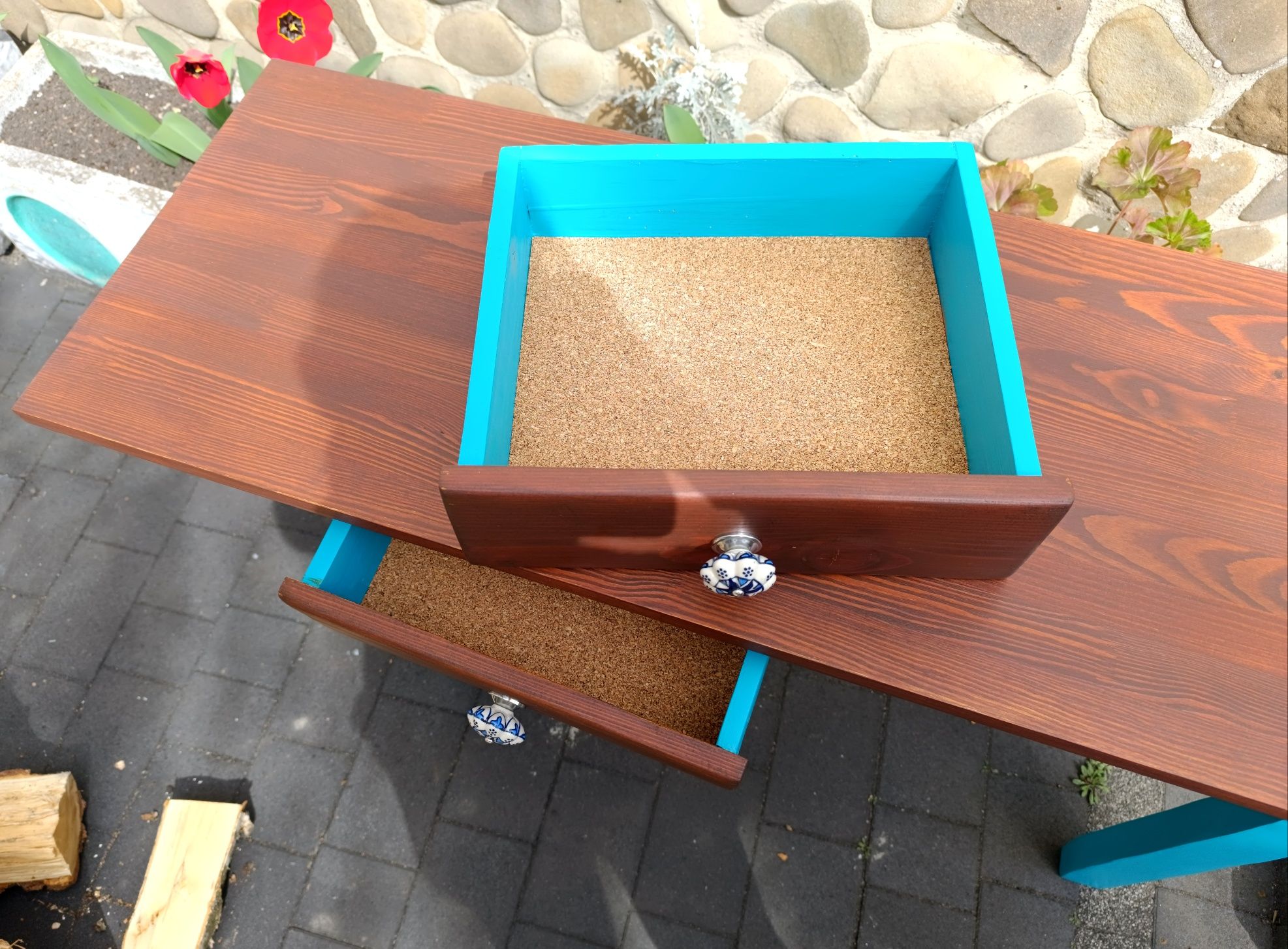 Konsolka, toaletka turkusowa drewniana odnowiona DIY