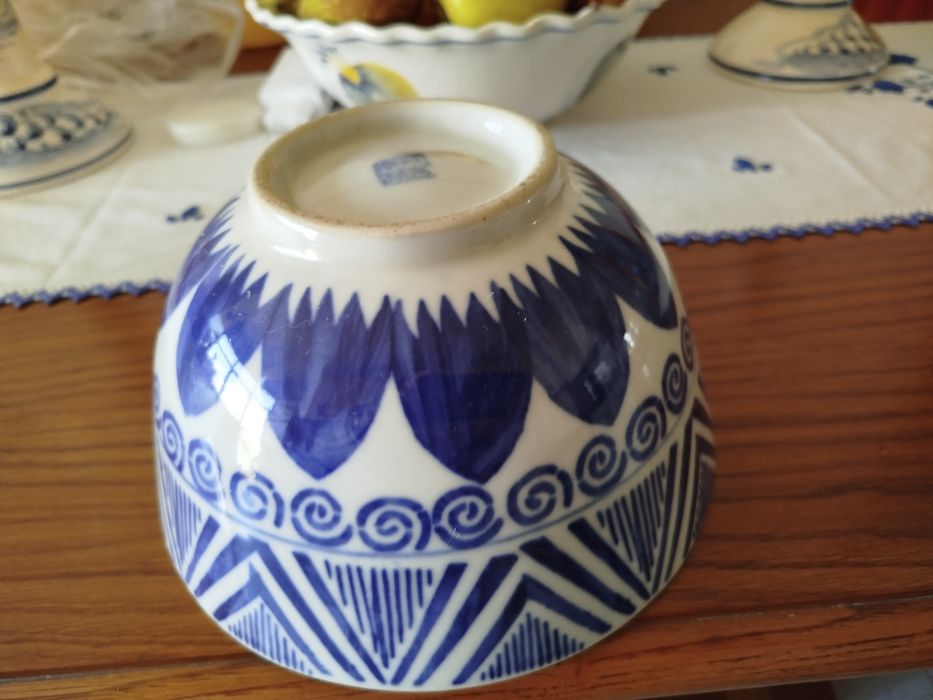 Taça em loiça e vidro