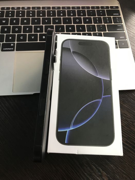 Apple iphone 16 Pro 256Gb Black Titanium Neverlock