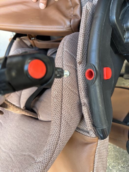 Anex 3 в 1 дуже зручна коляска