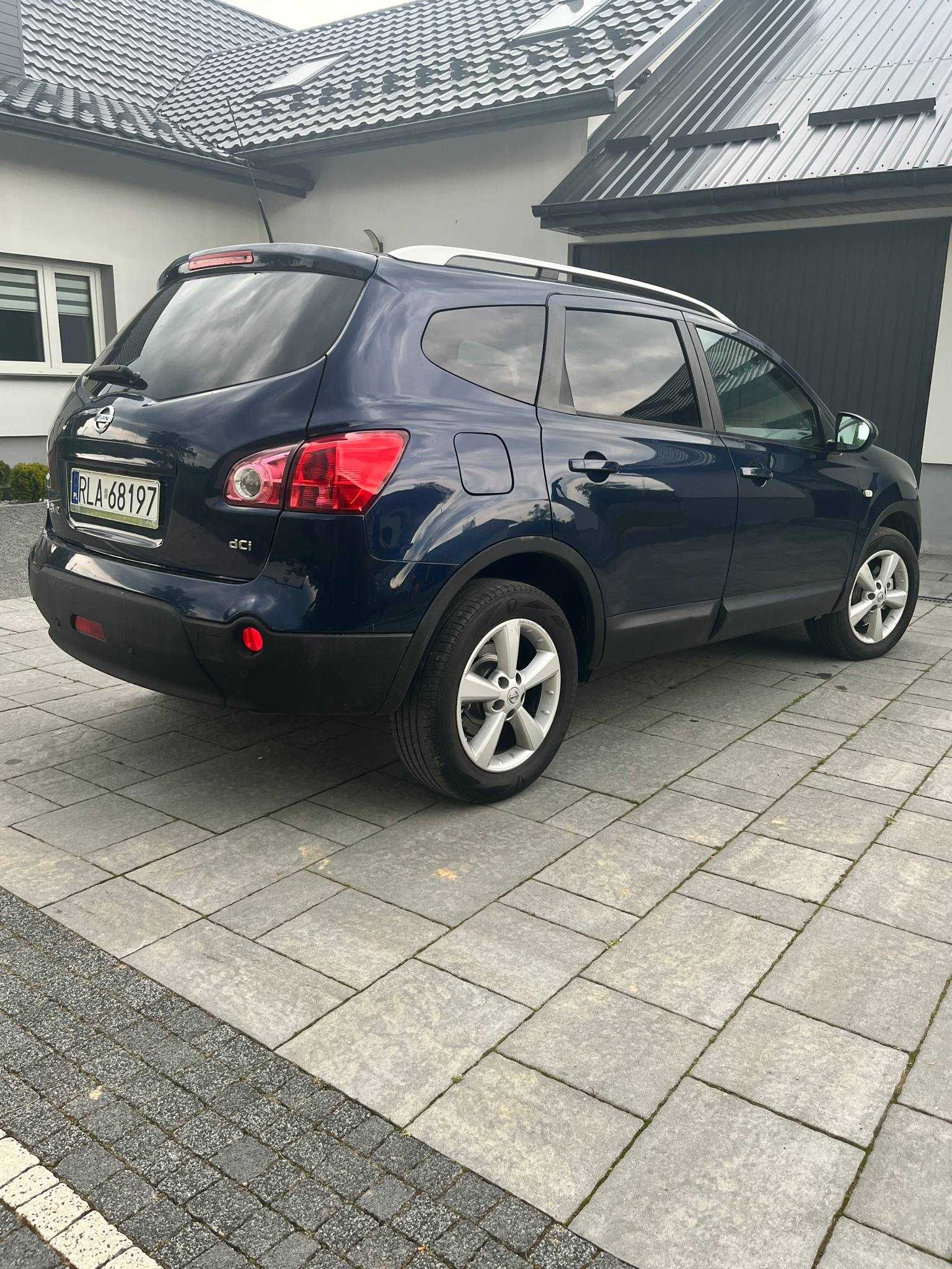 Nissan Qashqai+2