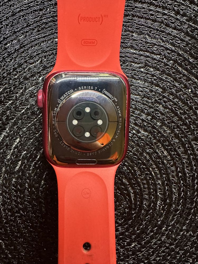 Свои часы Apple watch 7 series red(product)