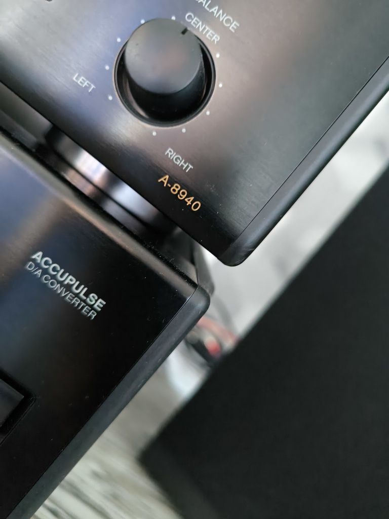 Onkyo A 8940 Wzmacniacz zintegrowany