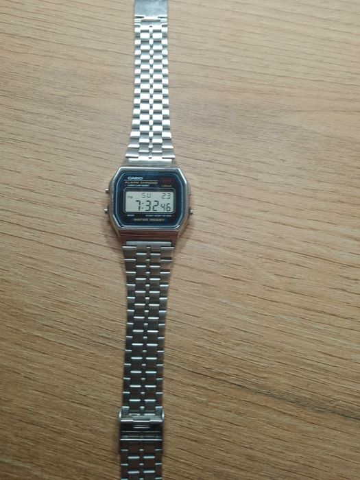Klasyczny zegarek Casio A158W – ponad czasowy i niezawodny.