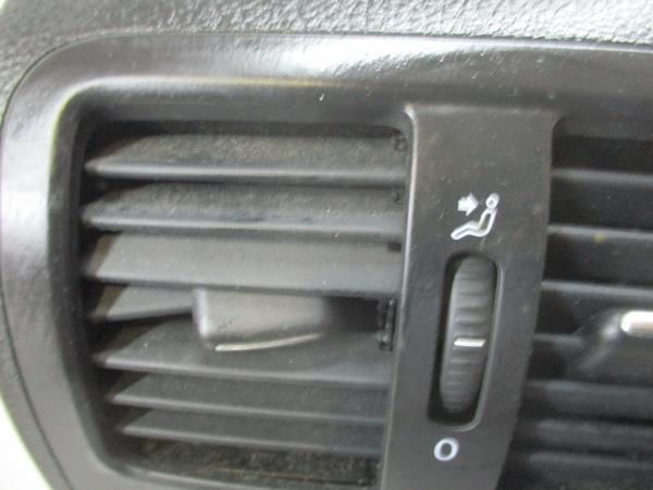 Consola central VOLKSWAGEN Passat (3C2)