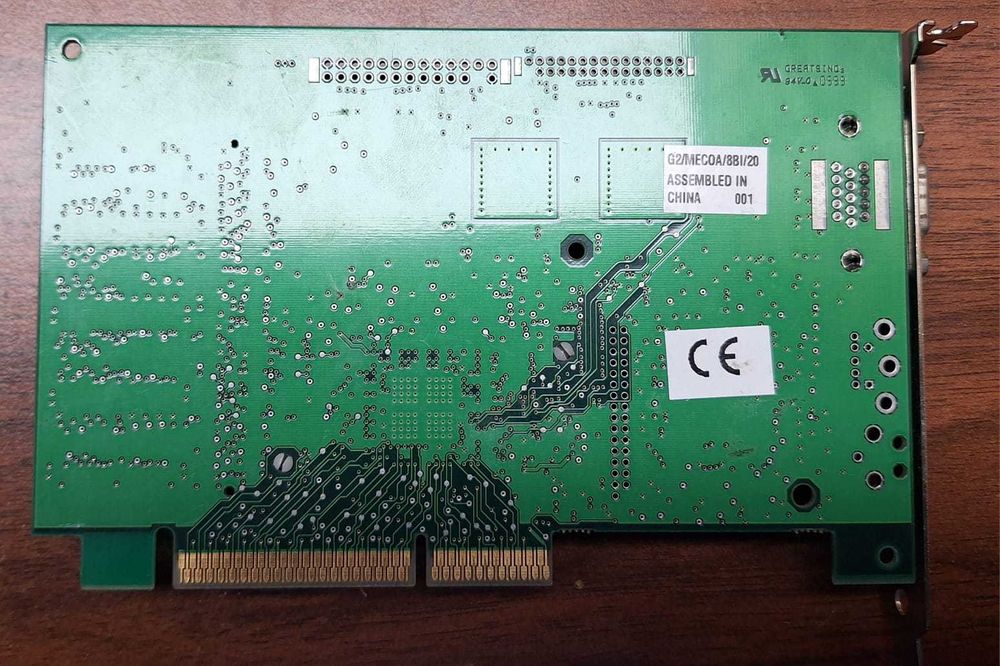 3 karty graficzne AGP