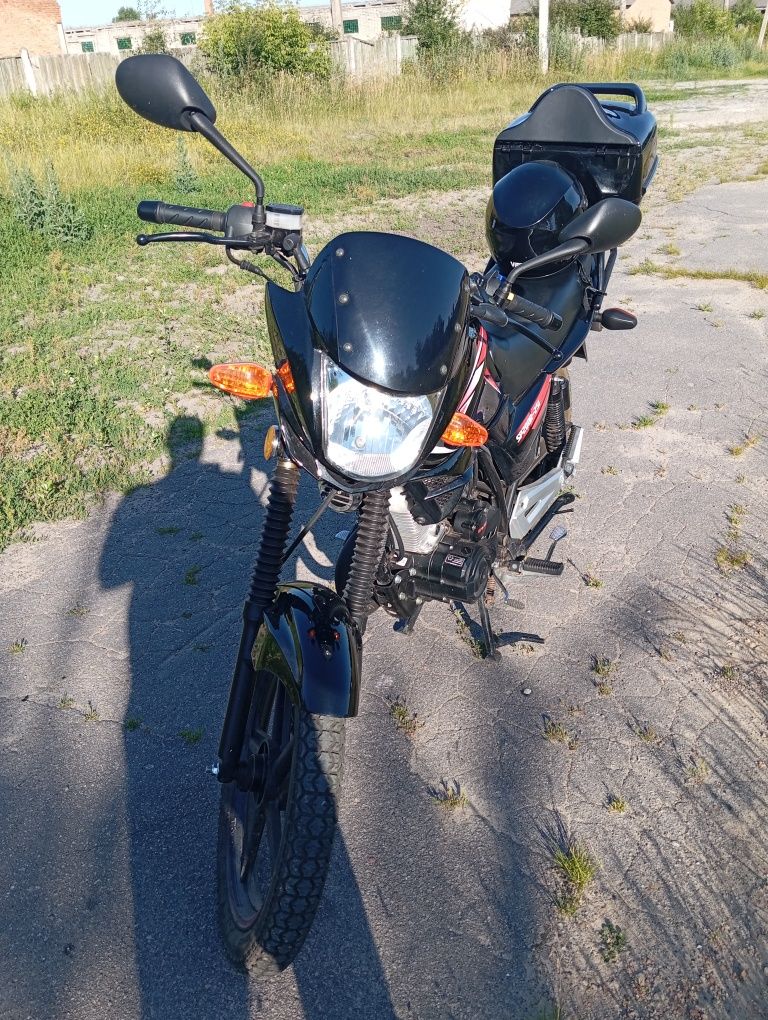 Мотоцикл SPARK SP200R-25i