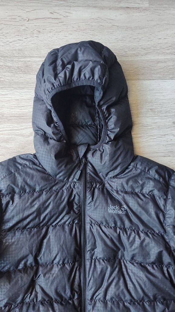 Jack Wolfskin kurtka puchowa pikowana czarna lekka helium damska M L