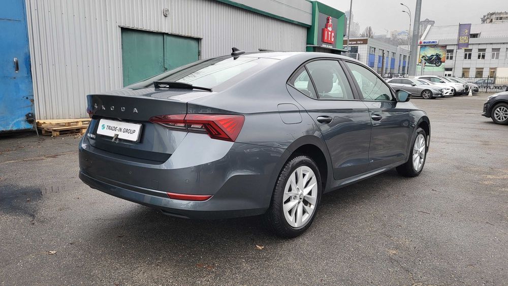 Авто Skoda Octavia A8 2021 1.4tsi Style