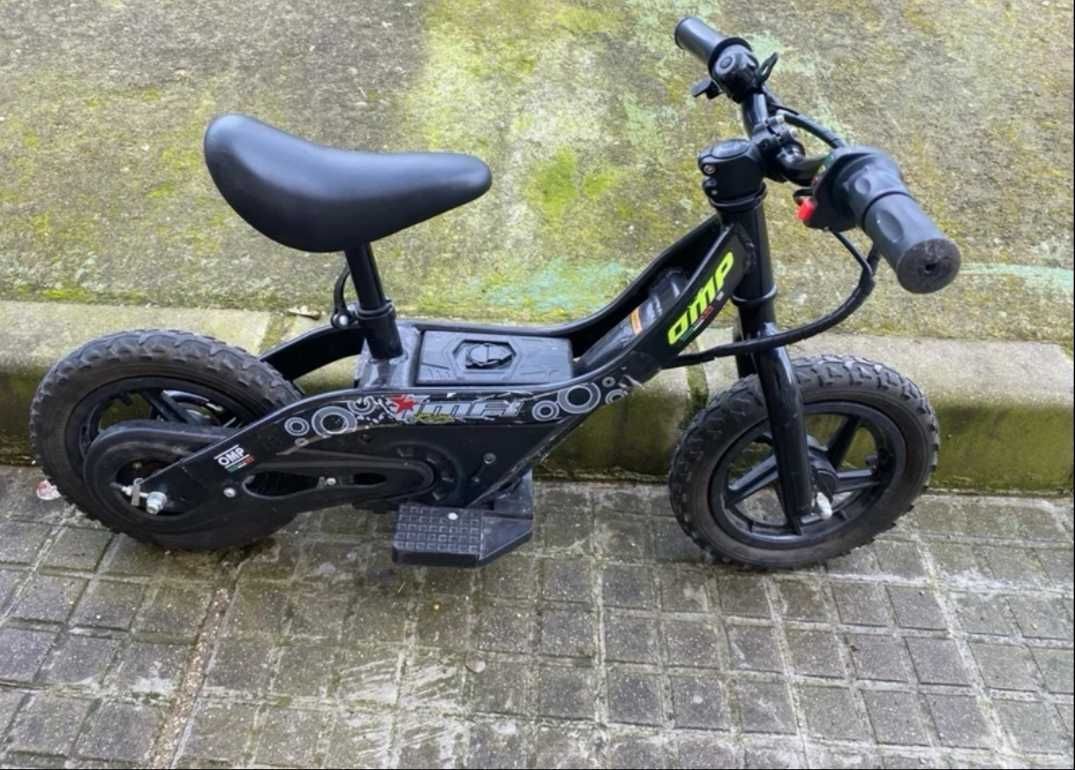 Vendo bicicleta eléctrica criança