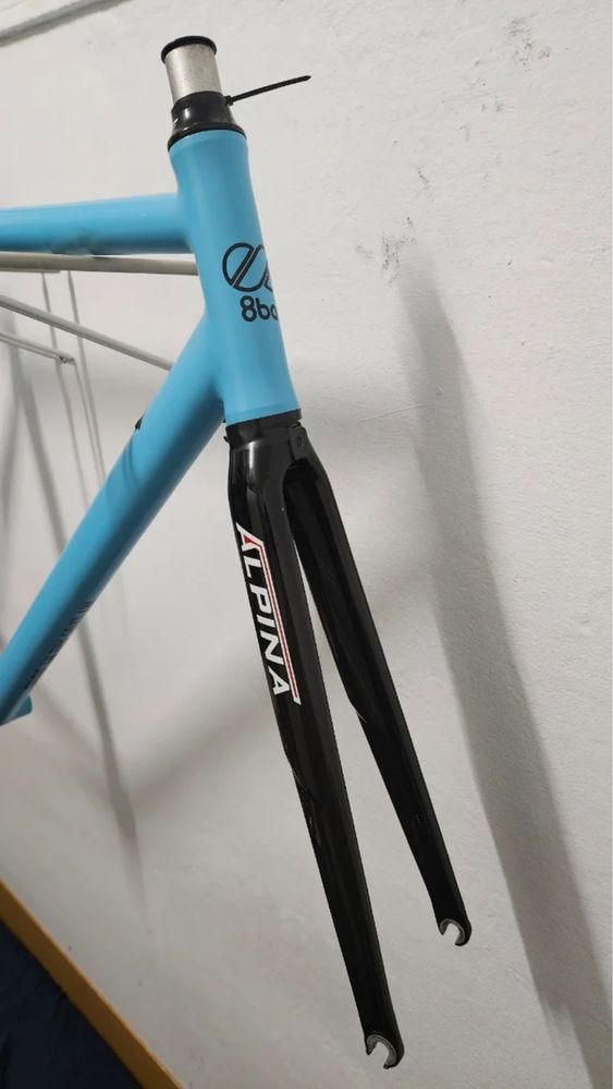 Quadro 8bar KRZBRG v2
