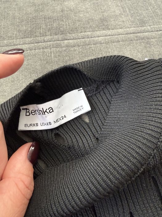 Обтисле трикотажне плаття Bershka