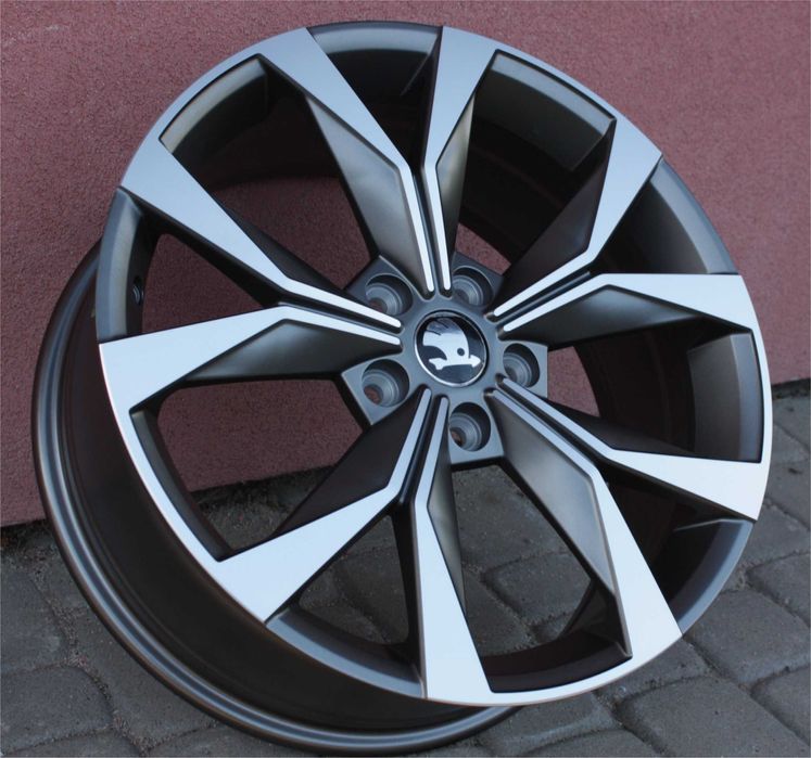 Alufelgi NOWE 18 5x112 et50 VW Golf Seat Skoda Octavia Superb Audi Cup