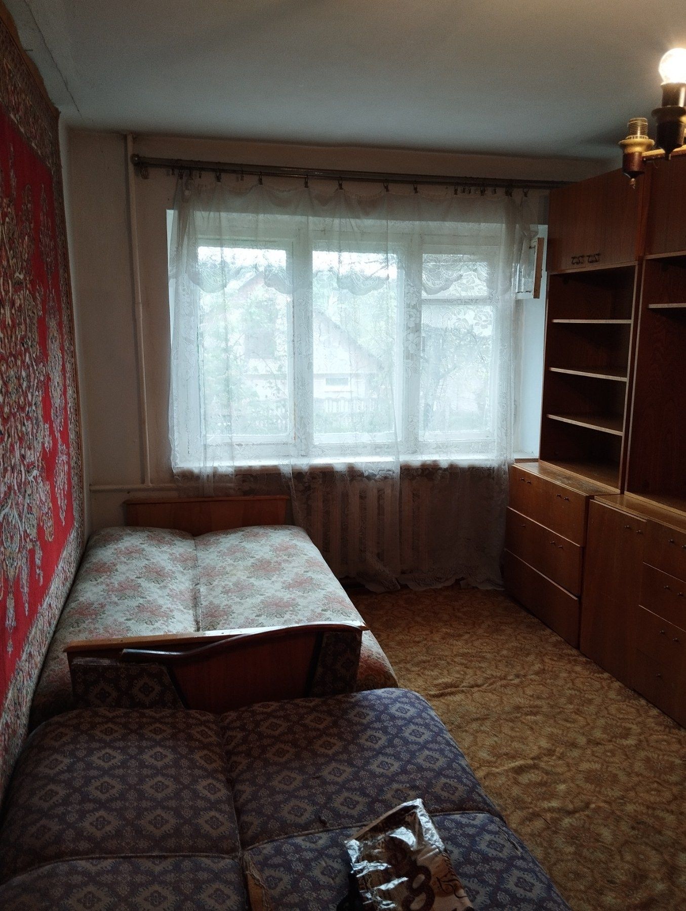 1 кімнатна квартира під ремонт