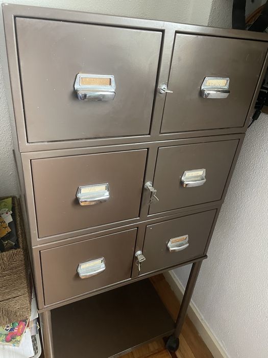 Móvel arquivo Design Industrial