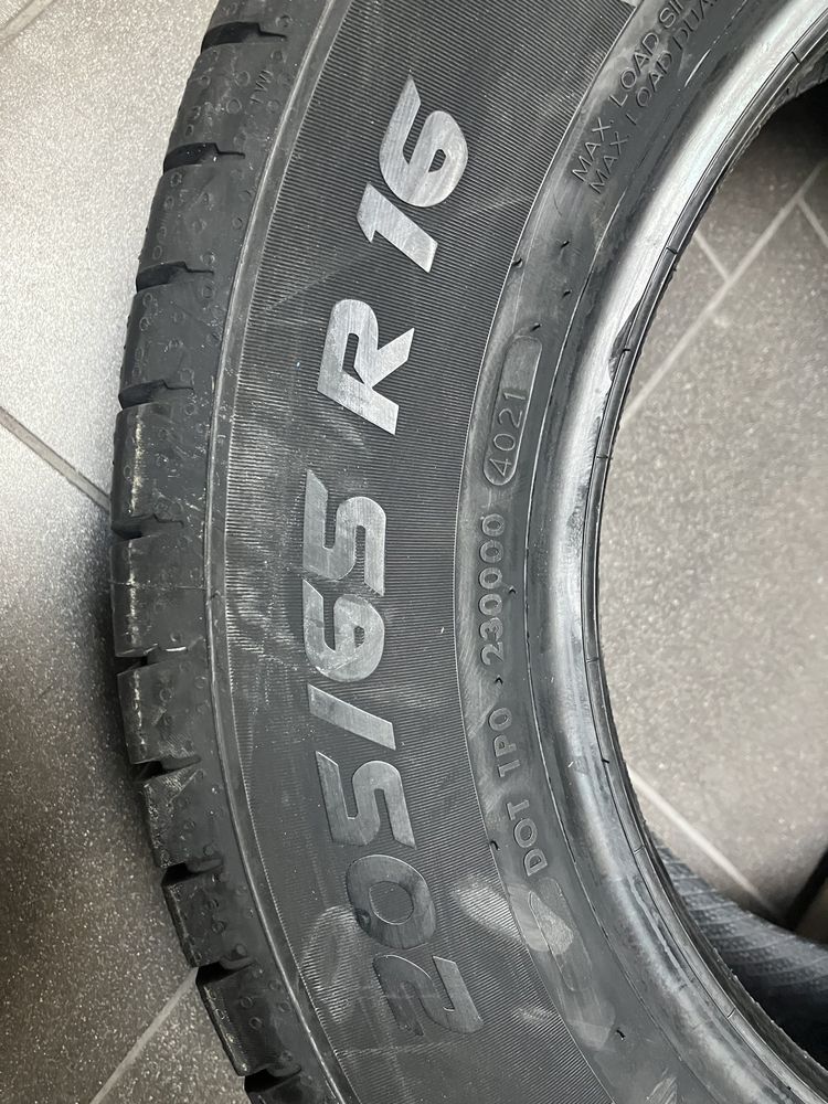 Nowe Vredestein 205/65r16C Lato Komplet