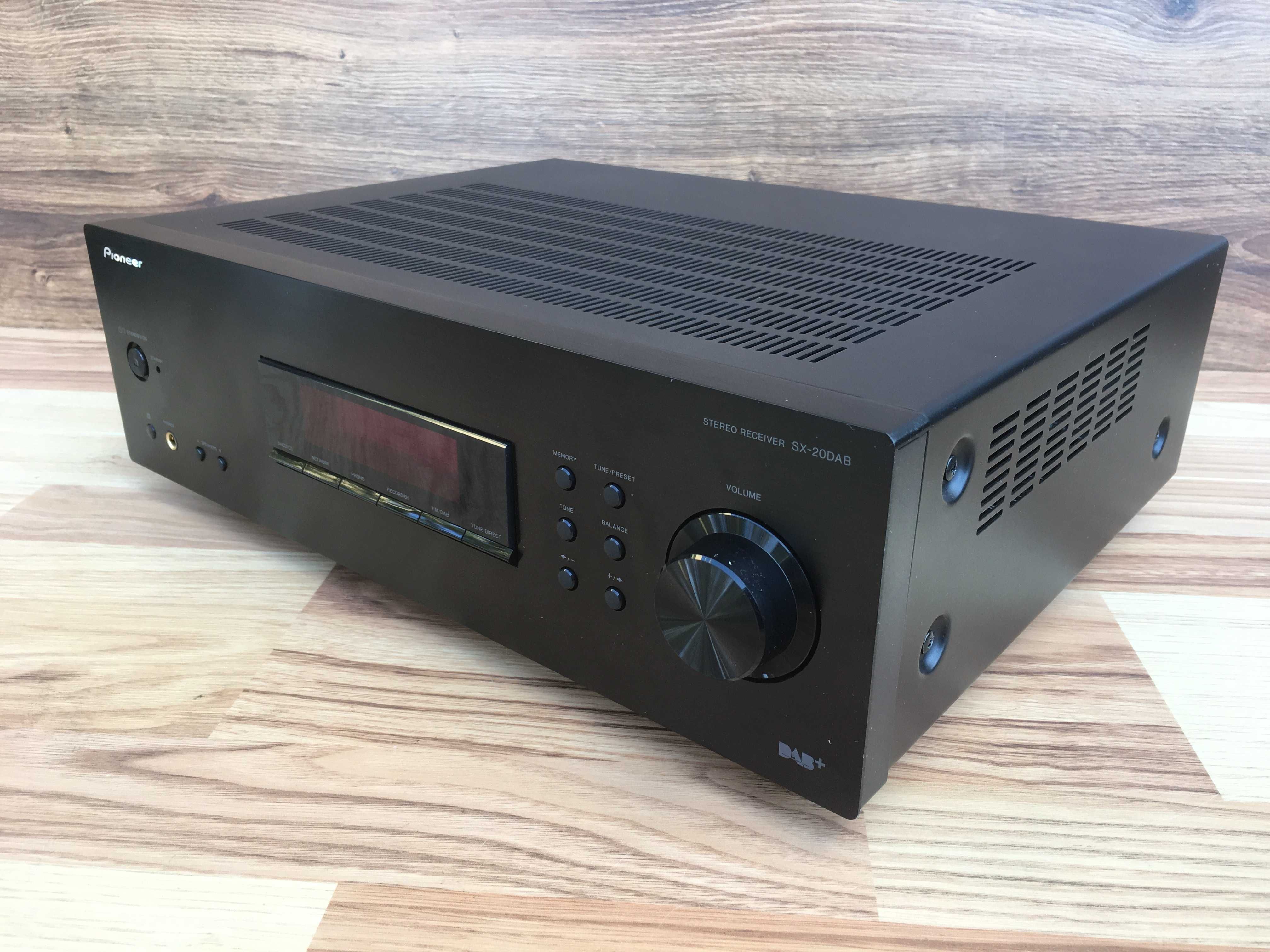 Amplituner PIONEER SX-20DAB