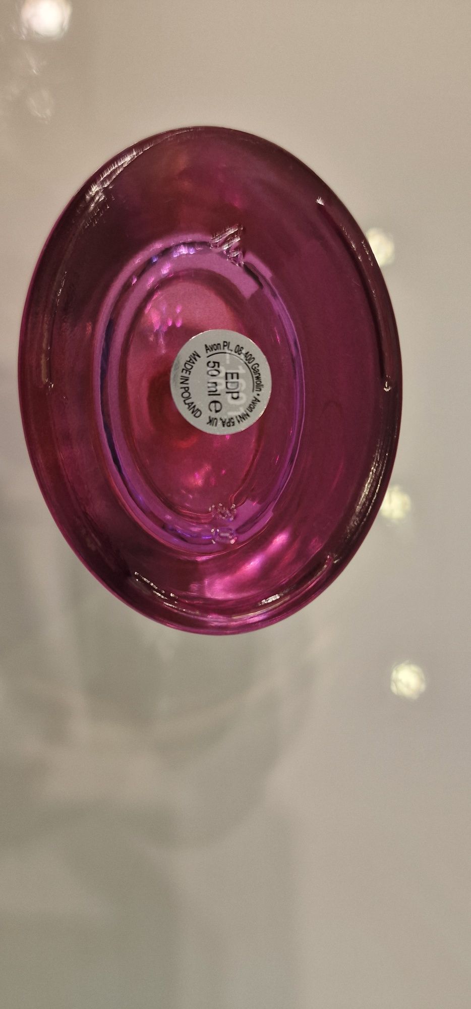 Pachouli Indulgence edp Avon Artistiqe 50ml z ubytkiem i perfumetką