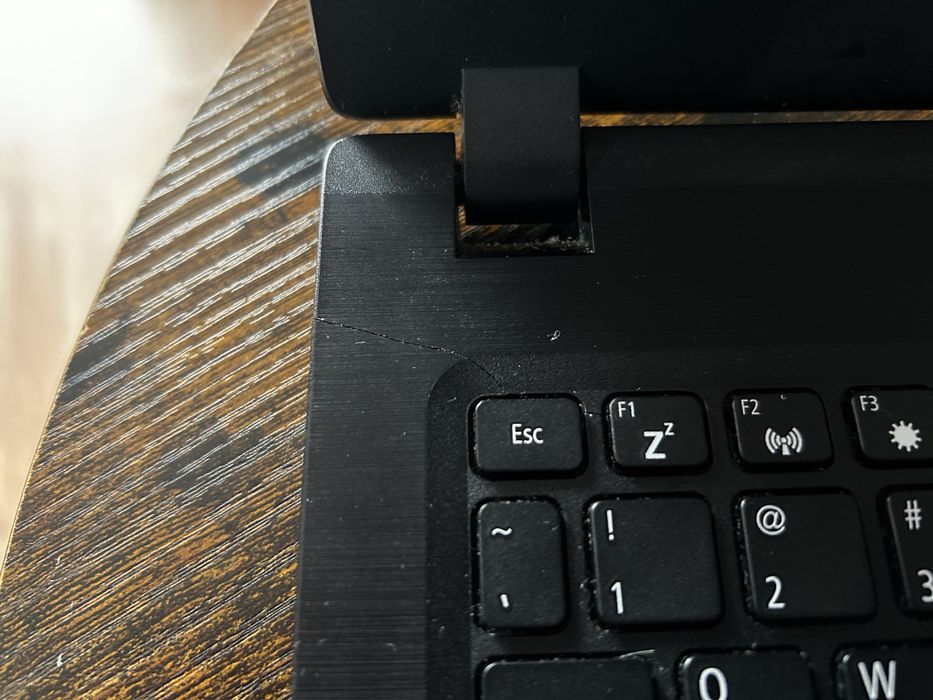 Laptop Acer Aspire A315-32