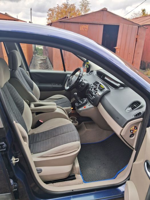 Продам авто Renault Scenic в хорошому стані