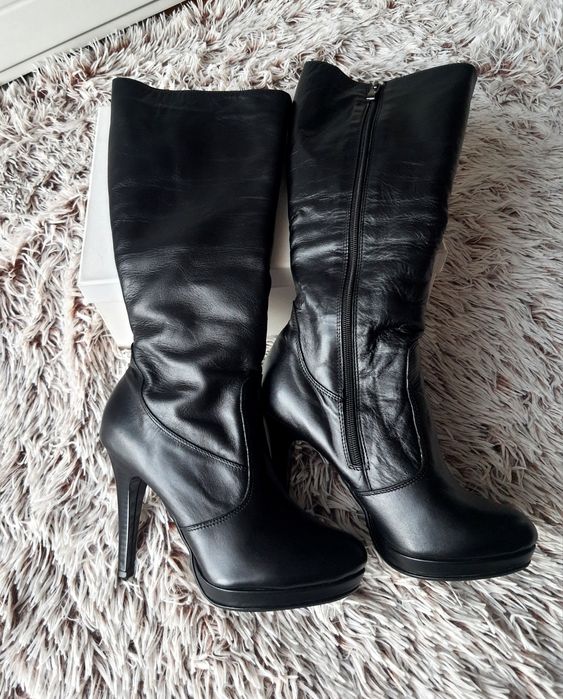 Skórzane kozaki damskie 38