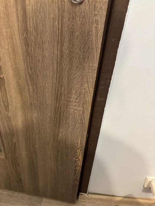 Drzwi 80 lewe z klamkami