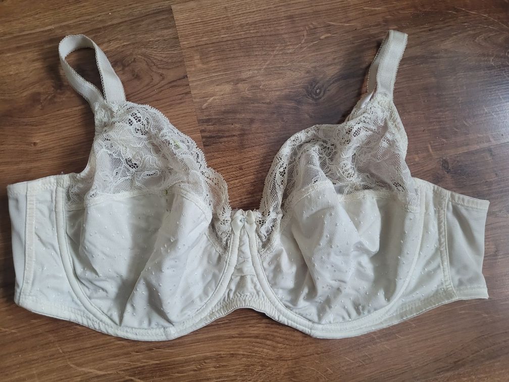 Biustonosz miękki stanik z koronką  Hunkemoller,100D( UK 44D)